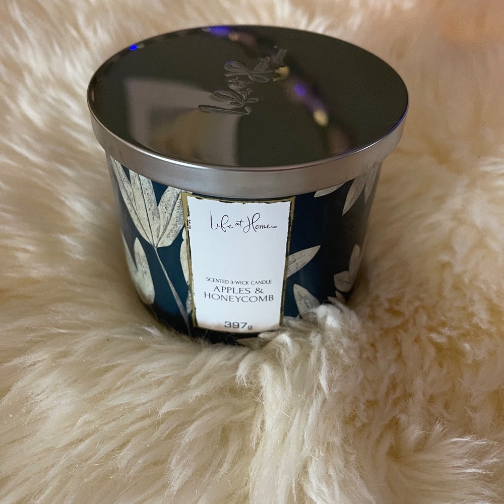 Life at Home Apples and Honeycomb candle